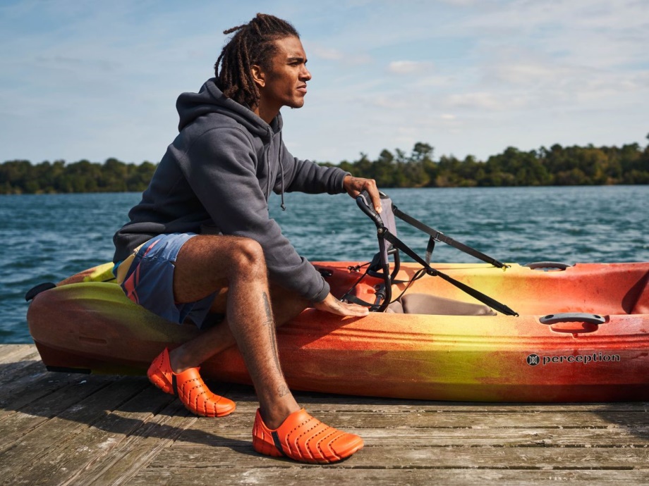 Su Strider Siyah Sperry