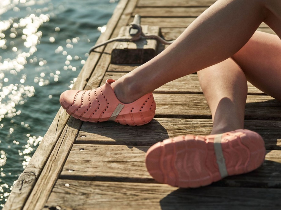 Su Strider şeftali Sperry